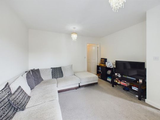 2 bedroom end of terrace house to rent - Photo 1