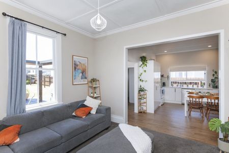 Inner City Living - Photo 4