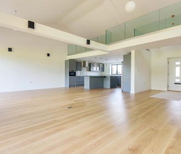 4 bedroom barn to rent - Photo 1