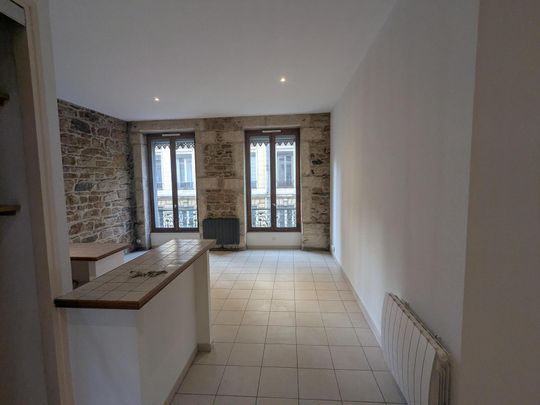 Location Appartement 3 pièces 57m² LYON 6ème - Photo 1
