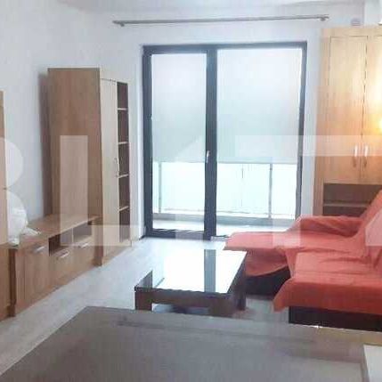 2 camere, decomandat, 52 mp, prima inchiriere, garaj, zona Piata Engels - Photo 1