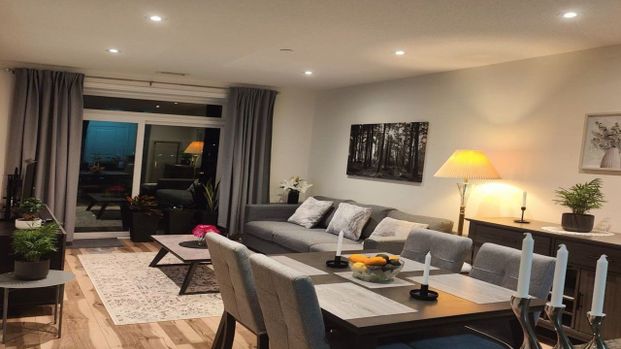 For Lease - 7325 Markham Road Unit# 727, Markham, Ontario - Photo 1