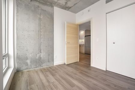 From bold architecture to sweeping skyline views, Skyla is where downtown Montréal living reaches its peak — in style - Photo 5