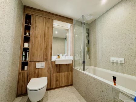 1 Bedroom 1 Bathroom Flat2005 - Photo 4