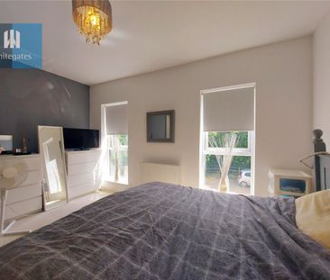 Curlew View, South Elmsall, Pontefract, West Yorkshire, WF9 - Photo 4