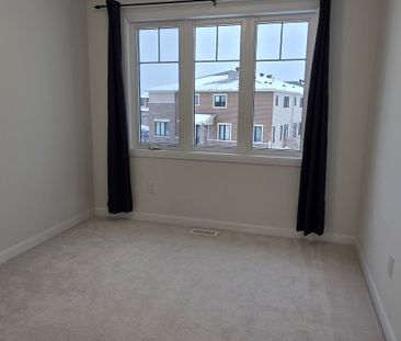 For Lease - 92 Natare Place, Kanata, Ontario - Photo 4