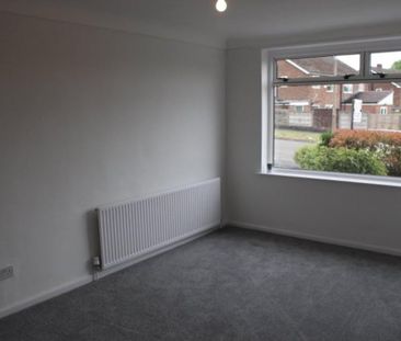 3 bedroom semi-detached house to rent - Photo 4