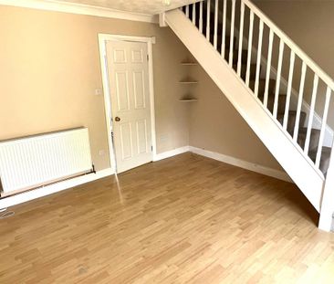 2 bedroom terraced house to rent - Photo 4