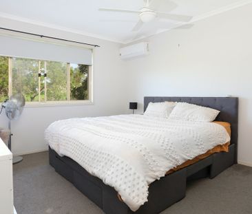 SPACIOUS TOWNHOUSE WITH POOL IN COMPLEX - Photo 2