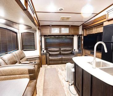 High end RV for rent - Photo 1