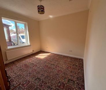 4 bedroom detached bungalow to rent - Photo 5