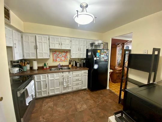 For Lease - 3555 Bathurst Street Unit# 608, Toronto, Ontario - Photo 1