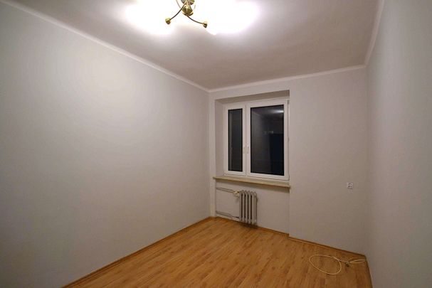 Dwupokojowe na wynajem śląskie, pokoje nieumeblowane, 1 piętro, Częstochowa, Śródmieście, K. Szymanowskiego - Zdjęcie 1