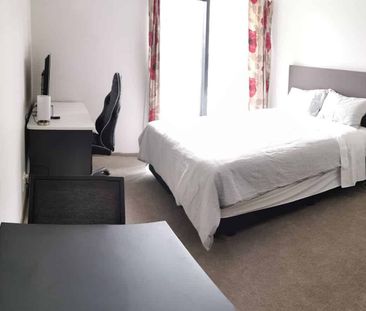 Cozy Central Wellington 1-Bedroom Retreat - Photo 2