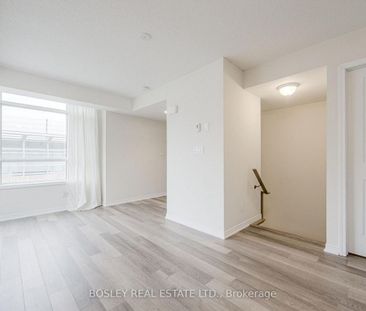 1070 Progress Avenue town house — Toronto, ON (2-Bedroom) - 2 Bedroom - Photo 4