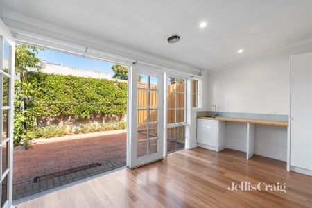 22 Luxton Rd, South Yarra - Photo 4