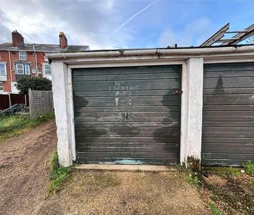 Arctic Road, Cowes, Isle Of Wight, PO31 - Photo 6