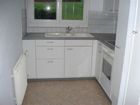 Attractive apartment in a prime location with lake view - Foto 2