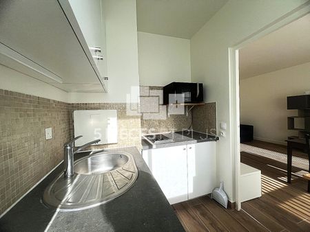 Location Appartement 1 pièce 32m² NEUILLY SUR SEINE 92200 - Photo 4