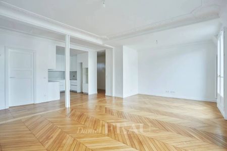 Location appartement, Paris 7ème (75007), 5 pièces, 116.03 m², ref 85289600 - Photo 5