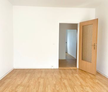 Helle 3-Zimmer-Wohnung mit verglasten Balkon in Rostock-Schmarl - Photo 5