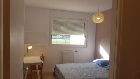 Location Appartement 4 pièces 85m² ECULLY 69130 - Photo 3