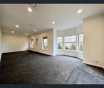 TWO BEDROOM TOWNHOUSE - Photo 6