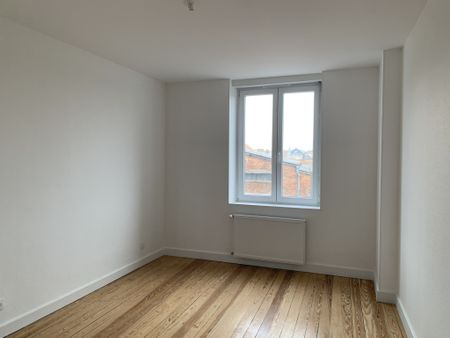 Location Appartement 4 pièces 95m² SARREGUEMINES 57200 - Photo 3