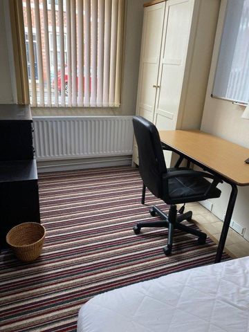 4 bedroom house share to rent - Photo 5