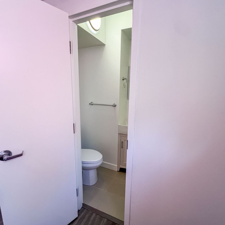 For Lease - 1A LEONARD Avenue Unit# 1, Toronto, Ontario - Photo 1