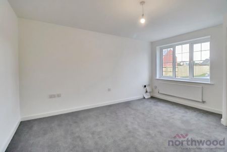 3 bedroom semi-detached house to rent - Photo 4