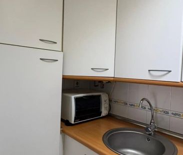 Apartamento de alquiler en Calle Calle Alcalá, Simancas - Photo 3