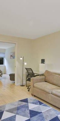 AVAILABLE April 1st -Pet Friendly Furnished 2 BR @ 1540 Haro - Photo 1