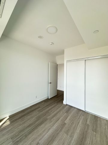 For Lease - 6 Greenbriar Road Unit# 916, Toronto, Ontario - Photo 2