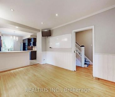 149 WORSLEY STREET - Photo 1