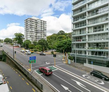 Bright CBD Oasis - Photo 2