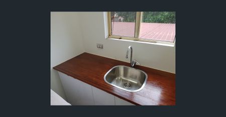 Charming Family Home in a Quiet Location - Photo 5