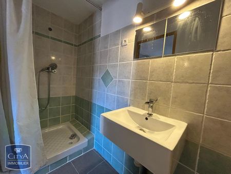 Location Appartement 3 pièces 57m² CARPENTRAS 84200 - Photo 3