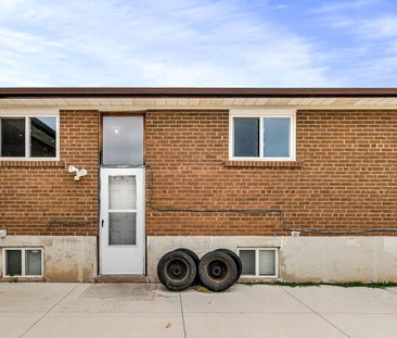 For Lease - 3716 Teeswater Road Unit# Upper Level, Mississauga, Ont... - Photo 1