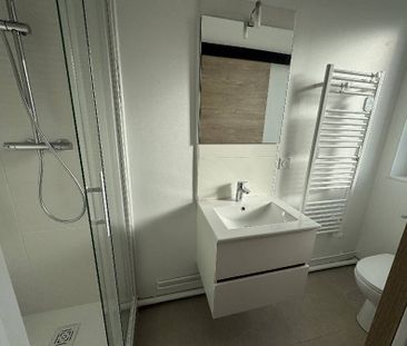 Location Appartement 2 pièces 32m² - Photo 3