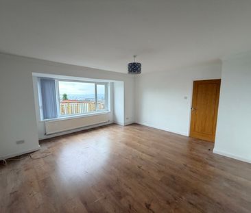 Brynmead Close, Tycoch, Swansea, SA2 - Photo 2