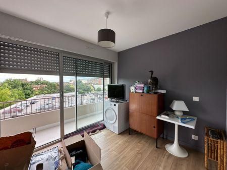 Location - Appartement - 4 pièces - 80.00 m² - montauban - Photo 1