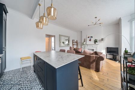 Humber Road, London, SE3 - Photo 3