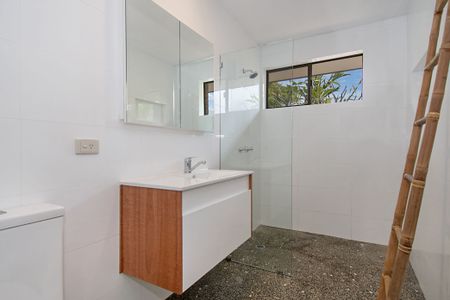 Beach Side Suffolk Park - Photo 4