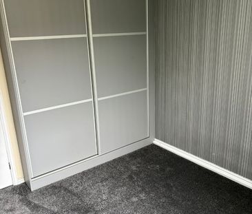 2 Bed Flat, Chantrey Road, S8 - Photo 4