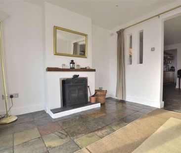 Central Road, Stroud, Gloucestershire, GL5 - Photo 2