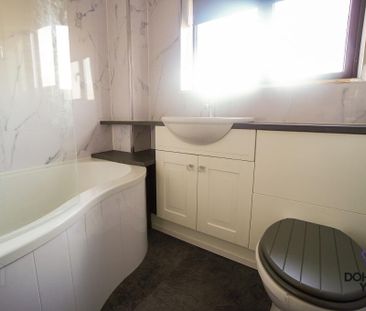 8 Chilton Road, Carrickfergus, BT38 7JT - Photo 1