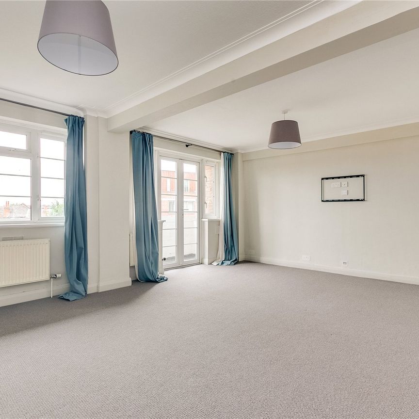 Ashford Court, London, NW2, London - Photo 1