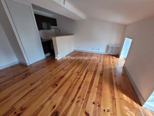 Location Appartement 2 pièces 35 m2 à Saint-Jean-d'Angély - Photo 1