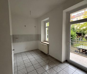 perfekte Singlewohnung mit Balkon und Einbauküche - Photo 1